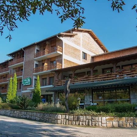 Hotel Tourist Center Momina Krepost Wielkie Tyrnowo Zewnętrze zdjęcie