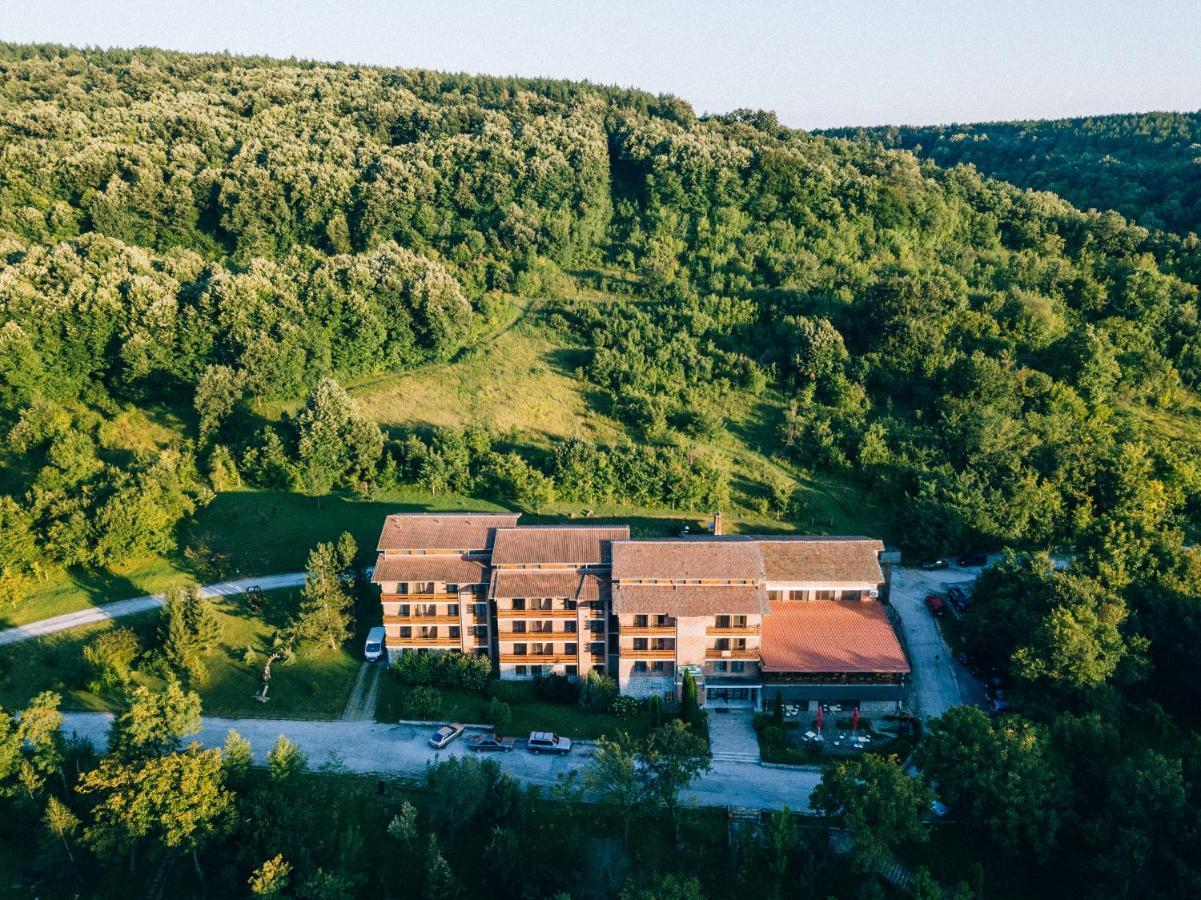 Hotel Tourist Center Momina Krepost Wielkie Tyrnowo Zewnętrze zdjęcie