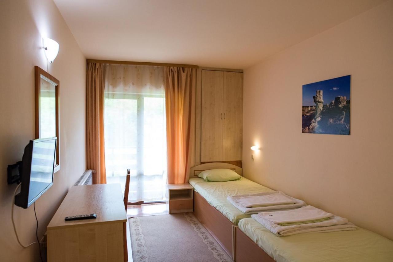 Hotel Tourist Center Momina Krepost Wielkie Tyrnowo Zewnętrze zdjęcie