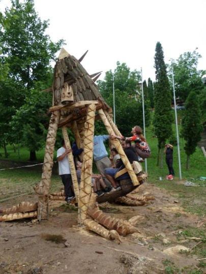 Hotel Tourist Center Momina Krepost Wielkie Tyrnowo Zewnętrze zdjęcie